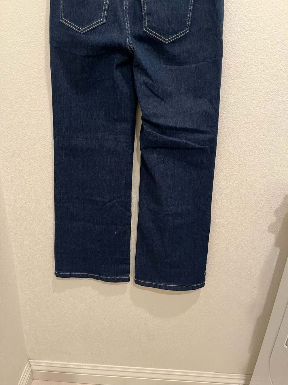 High-Waisted Contrast Stitch Wide Leg Jeans - Picture 7 of 8